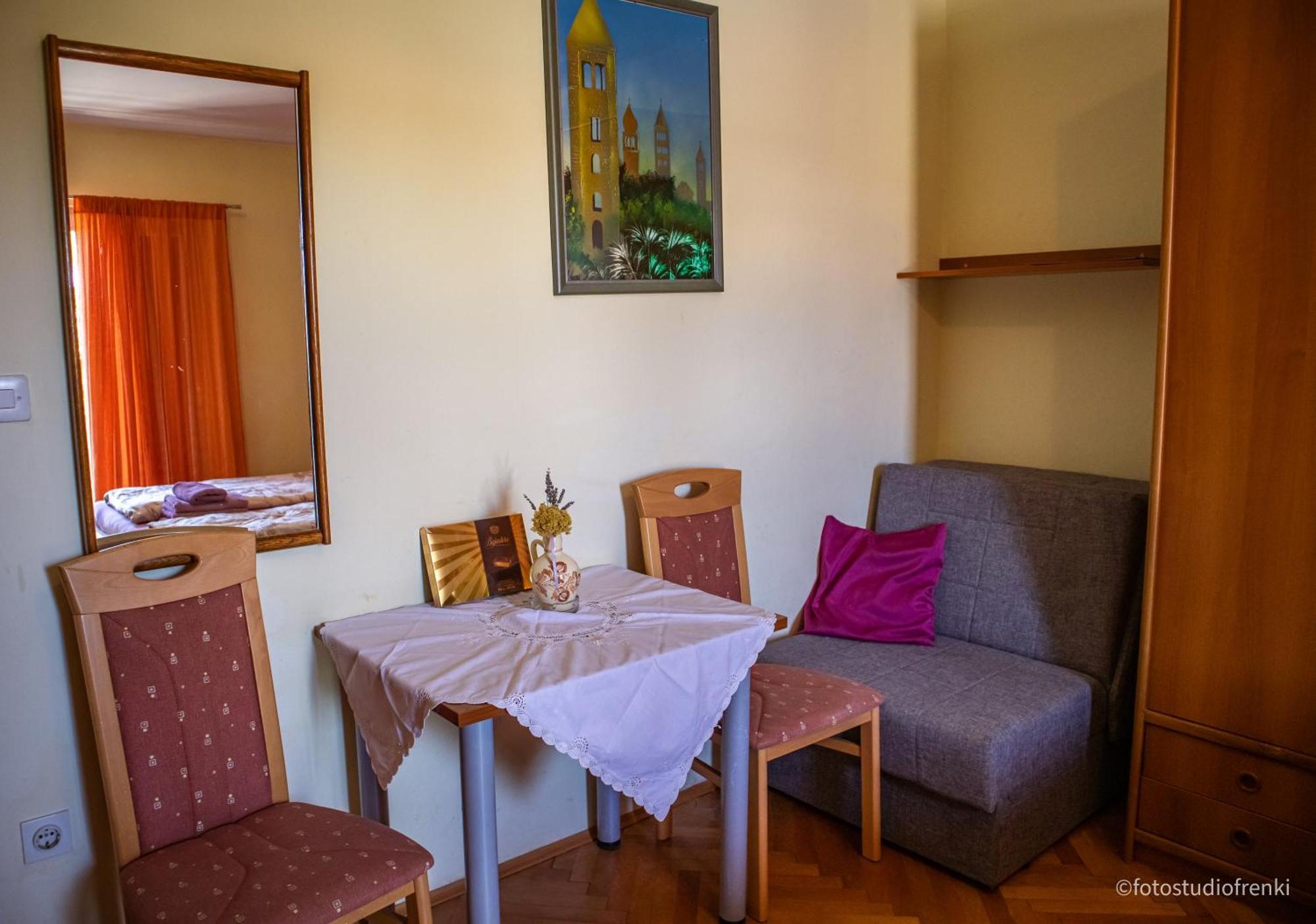 Guesthouse Marija Lopar Eksteriør billede